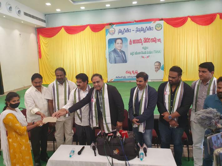 tana-president-anjaiah-chowdary-press-meet-in-rajahmundry-6.jpg