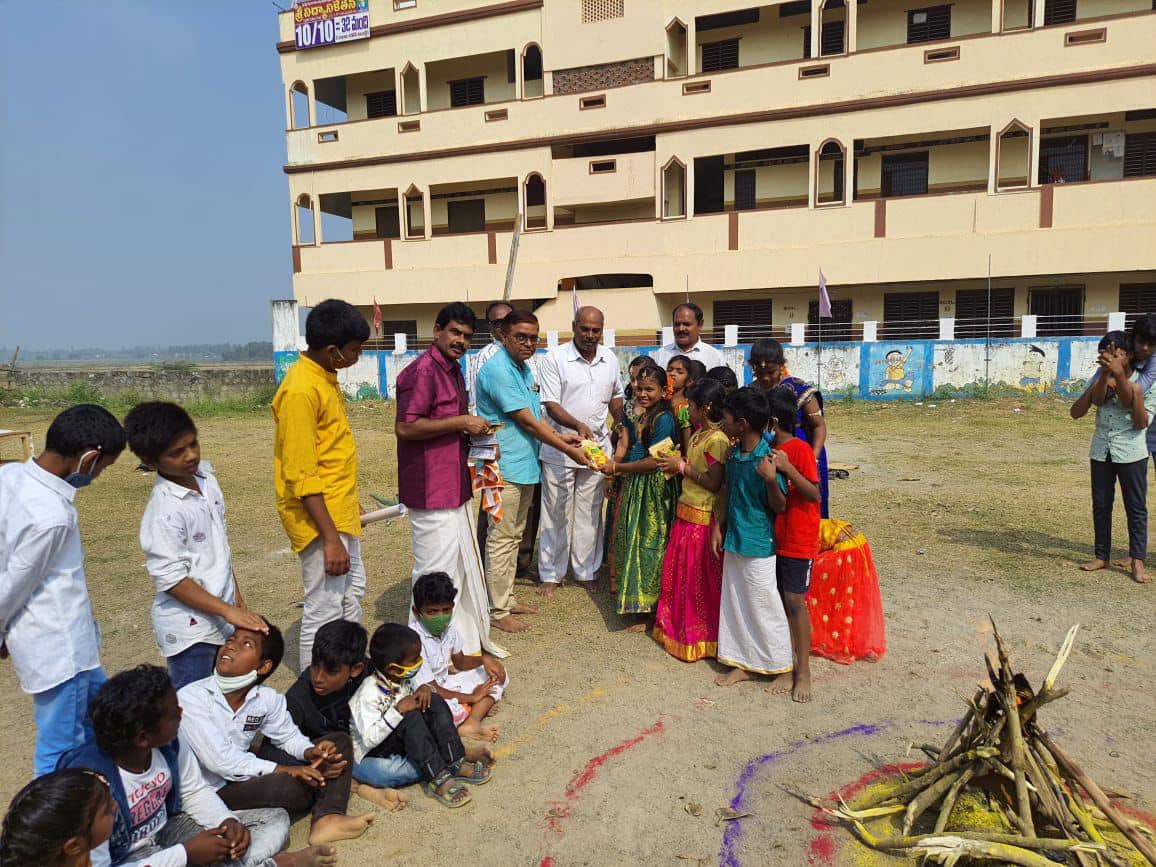 tana-sankranti-celebrations-in-rajam-10-jan-2022-7.jpg