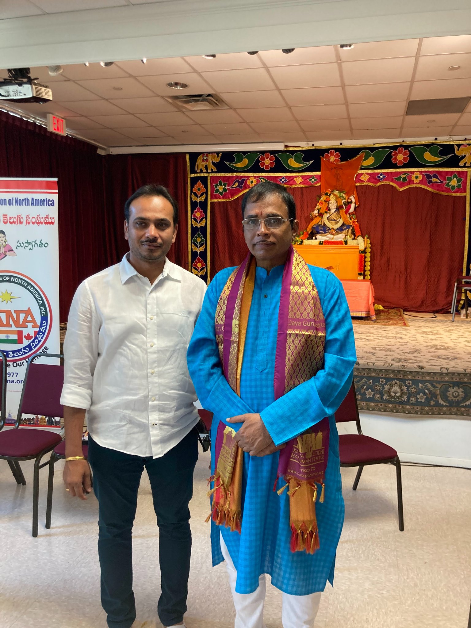 tana-tantex-felicitates-by-jonnavithula-in-dallas-25-june-2022-9.jpg