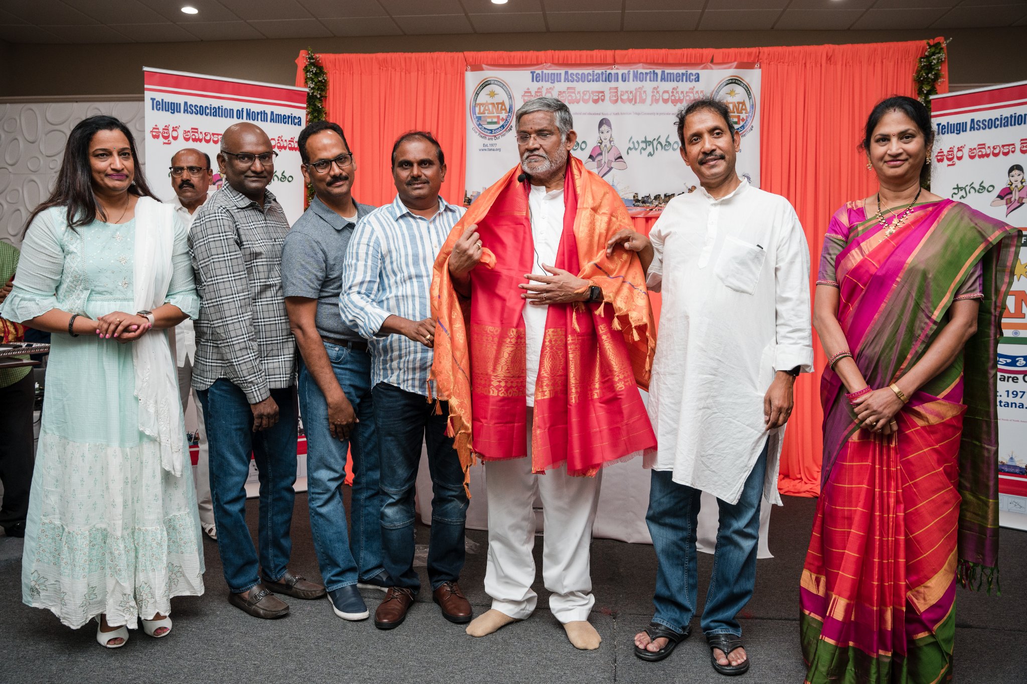 tana-tantex-felicitates-by-tanikella-bharani-in-dallas-10-july-2022-5.jpg