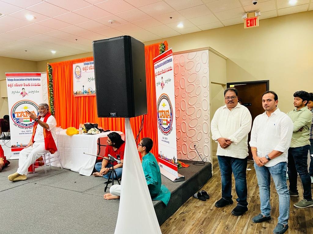 tana-tantex-felicitates-by-tanikella-bharani-in-dallas-10-july-2022-7.jpg