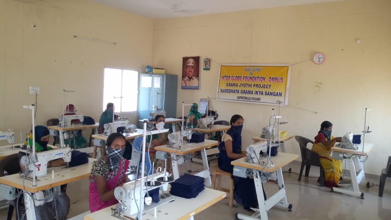 Making Face Masks in TANA Sthri Saksthi Bhavan