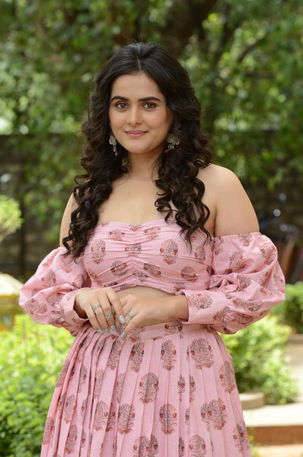 tanvi-stills-13.jpg