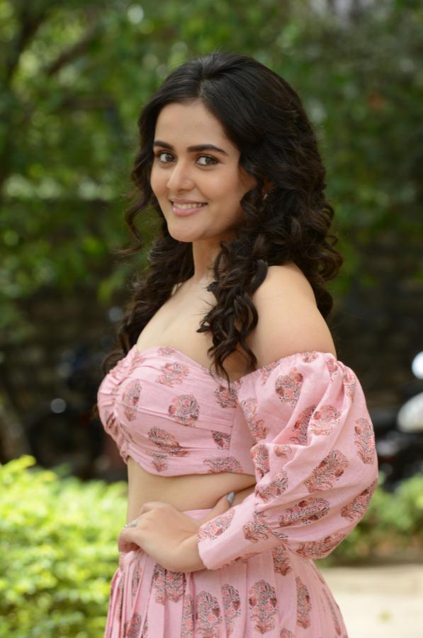 tanvi-stills-16.jpg