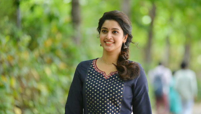 Tanya Ravichandran Stills