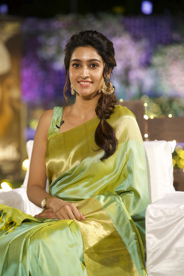 tanya-ravichandran-stills-4.jpg