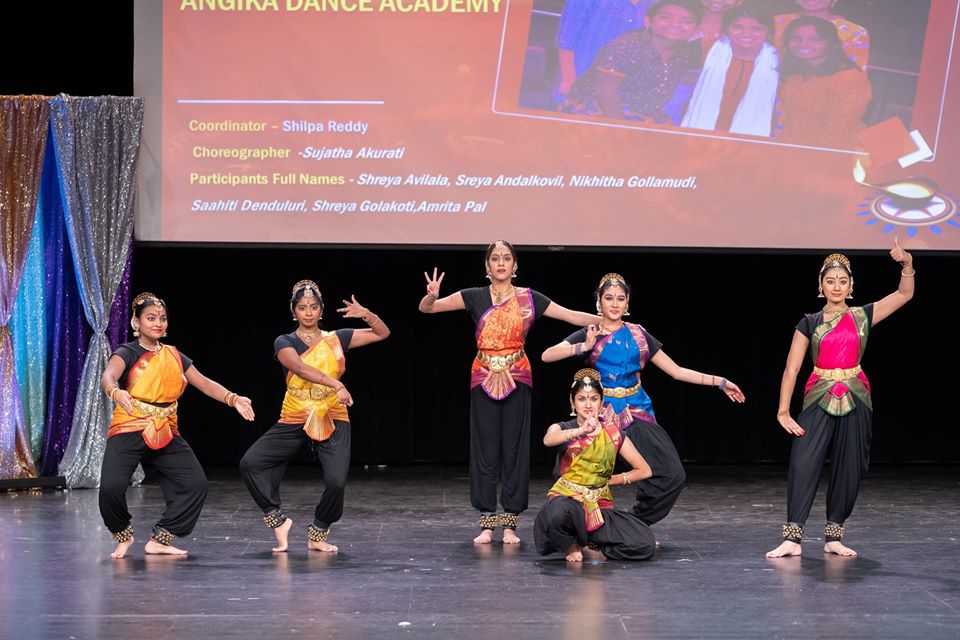 teamdiwali14.jpg