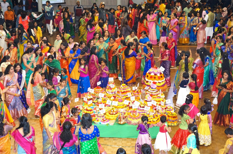 telangana-canada-association-bathukamma-dasara-celebrations-2.jpg
