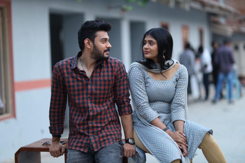 Telisinavaallu Movie Stills