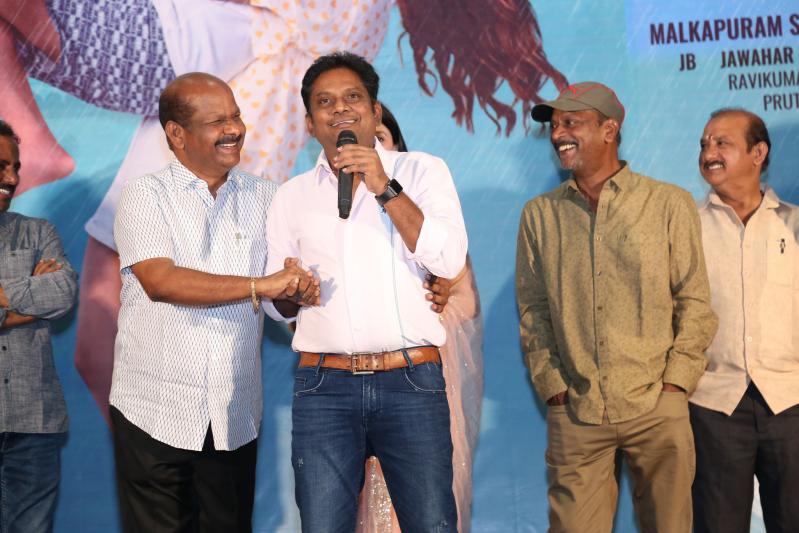 thiragabadara-saami-movie-teaser-launch-21.jpg