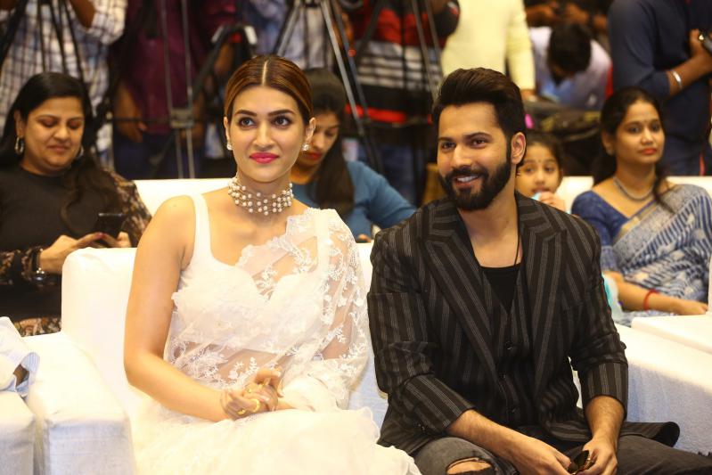thodelu-movie-pre-release-4.jpg