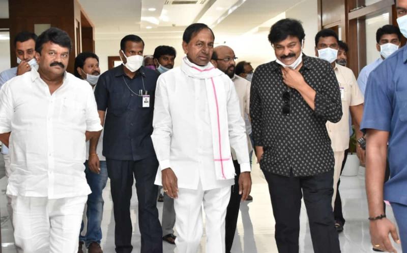 Telugu Film Industry Meets CM KCR