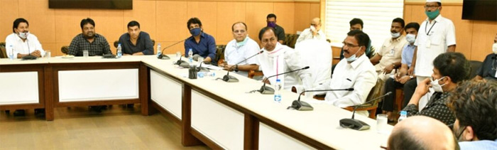 tollywood-kcr2.jpg