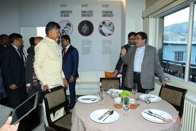 transport-minister-of-india-breakfast-1484840881.jpg
