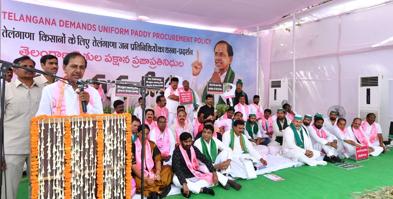 TRS Maha Dharna in Delhi