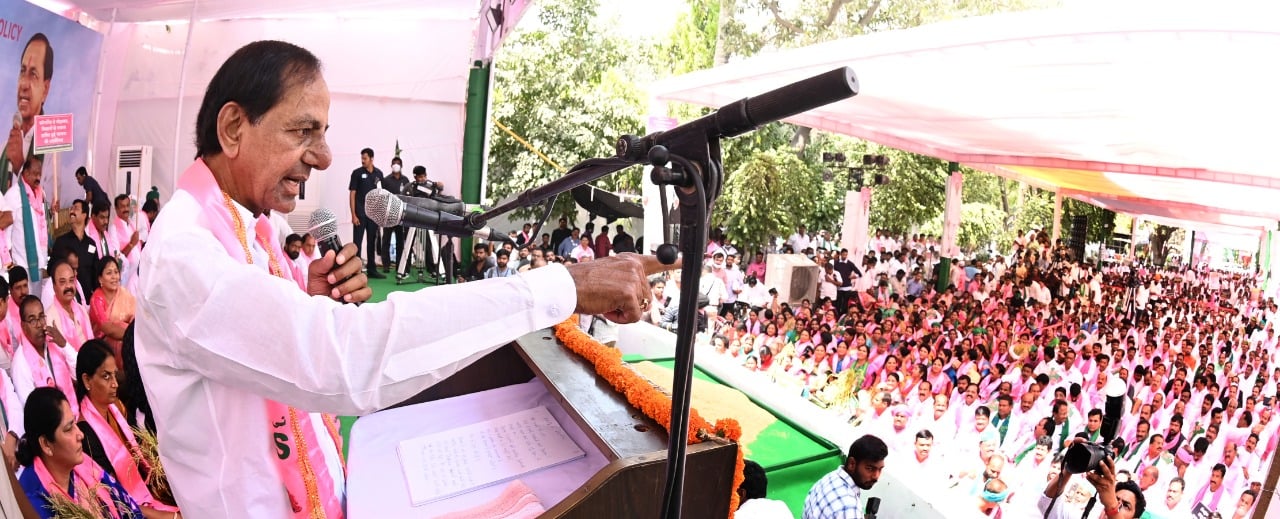 trs-maha-dharna-in-delhi-11.jpg