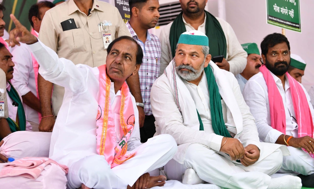 trs-maha-dharna-in-delhi-17.jpg