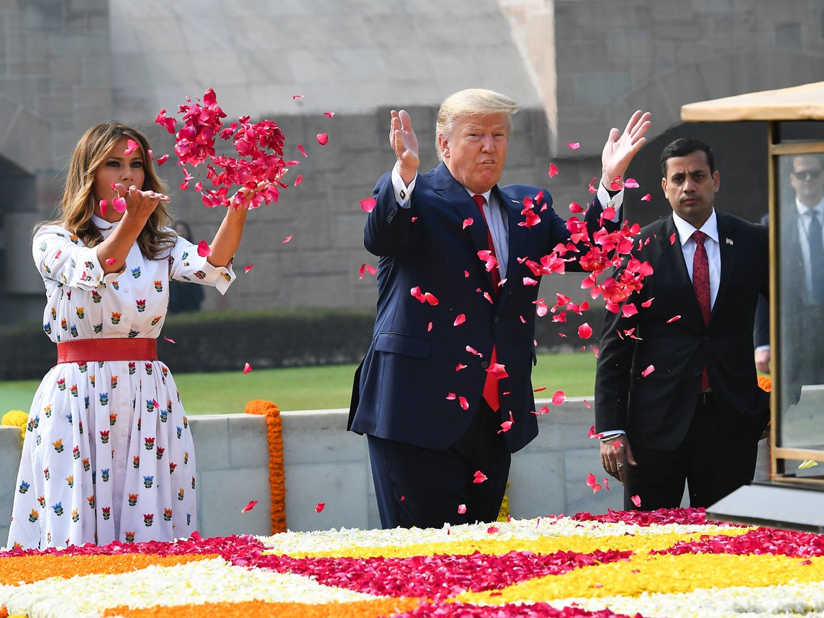trumpmahatma11.jpg