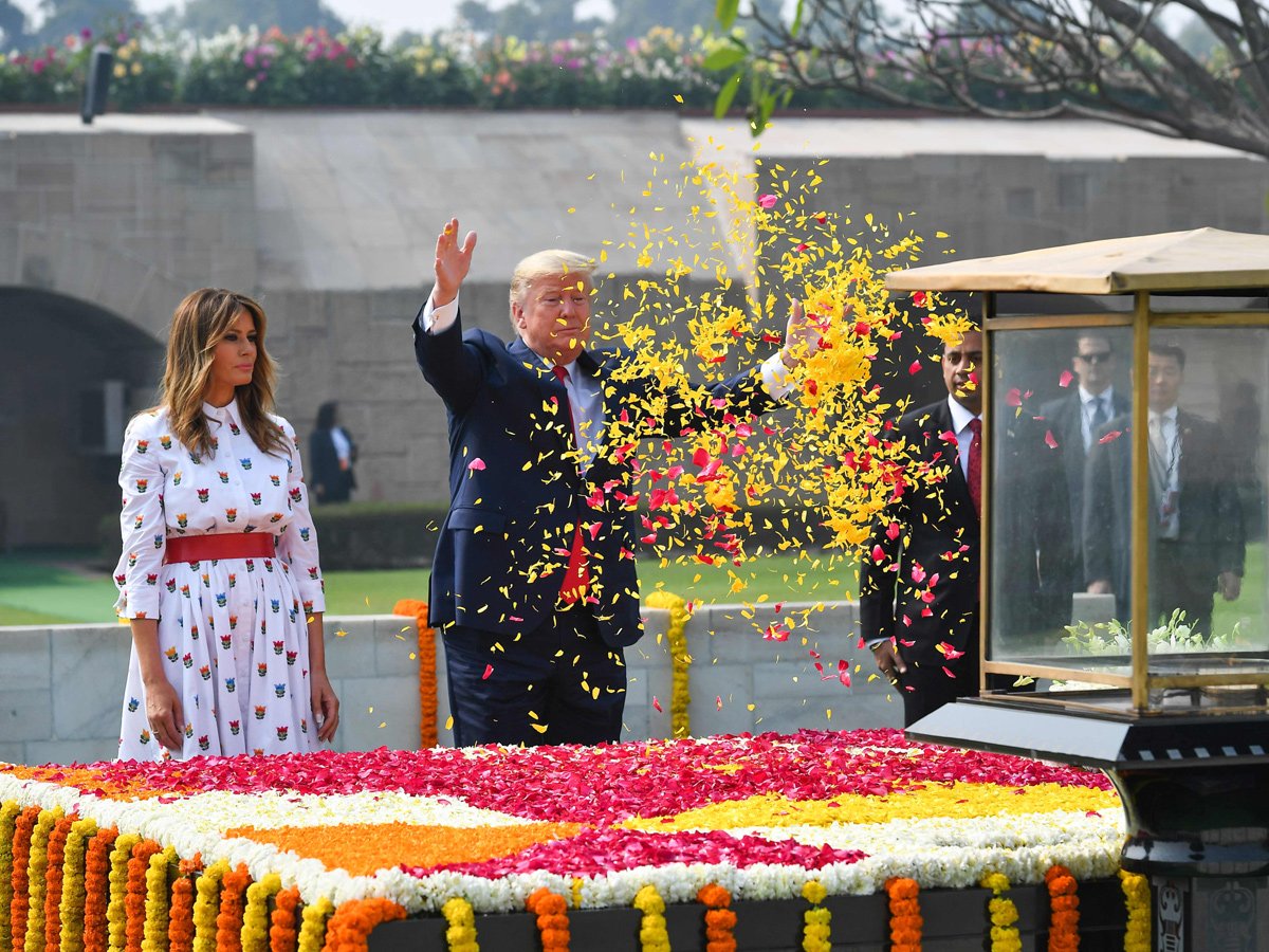 trumpmahatma5.jpg