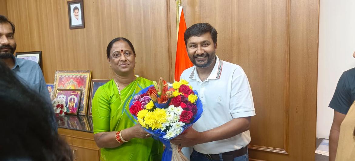 tta-members-met-vh-sridhar-babu-konda-surekha-19-dec-2023-13.jpg