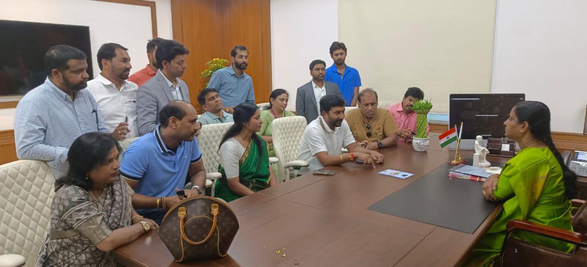 tta-members-met-vh-sridhar-babu-konda-surekha-19-dec-2023-9.jpg