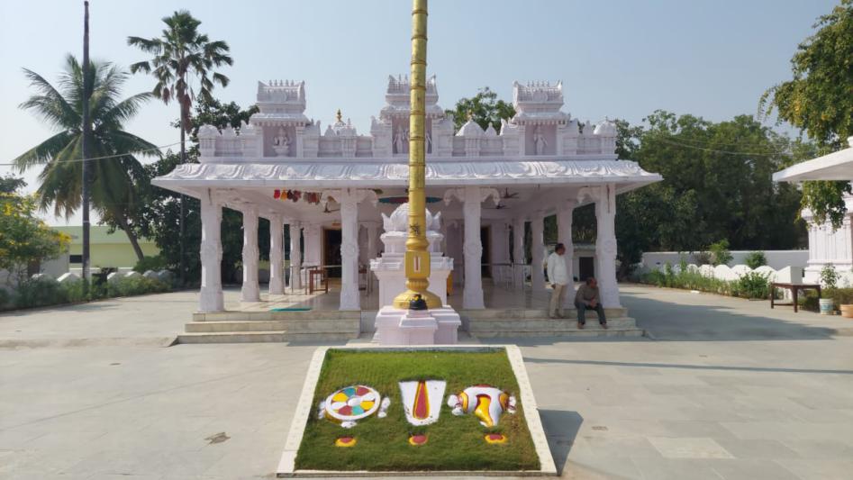 tta-members-visits-venkateswara-govt-sschool-in-valigonda-20-dec-2023-7.jpg