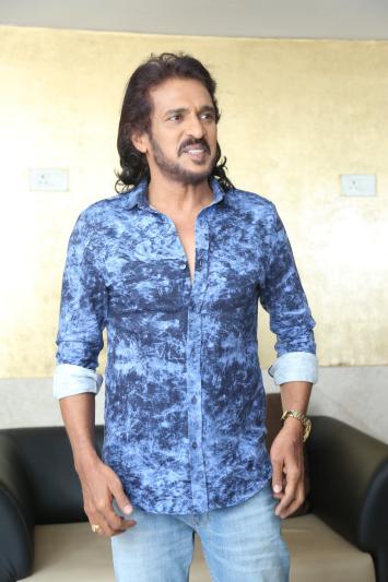 upendra-stills-2-3.jpg