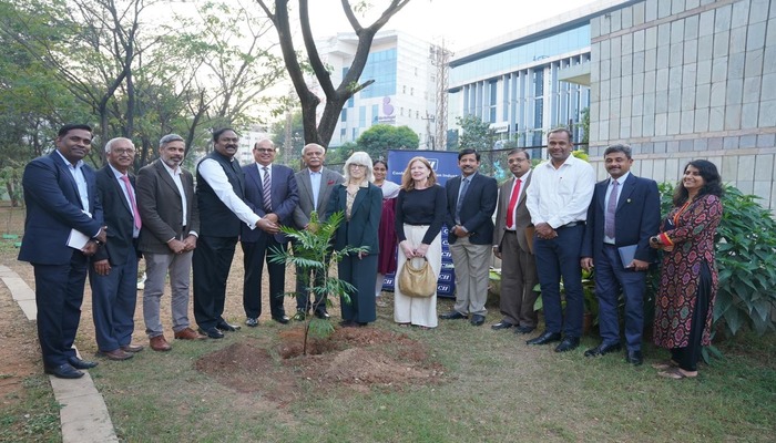 us-ambassadors-visit-to-cii-igbc-2.jpg