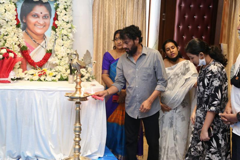 uttej-wife-padmas-condolence-meet-1.jpg