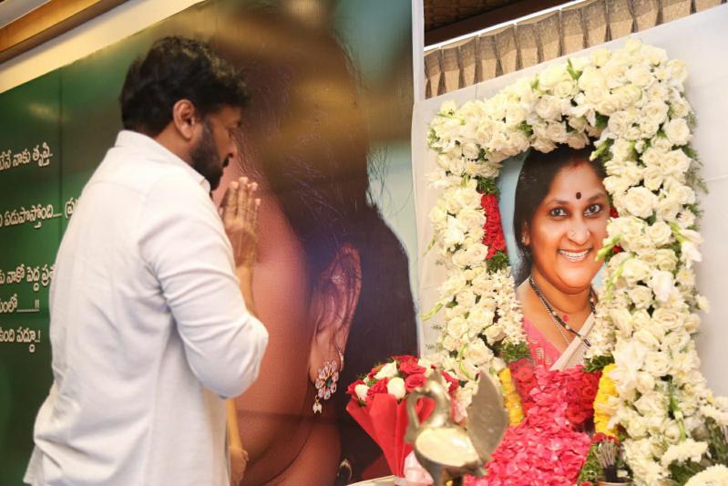uttej-wife-padmas-condolence-meet-10.jpg