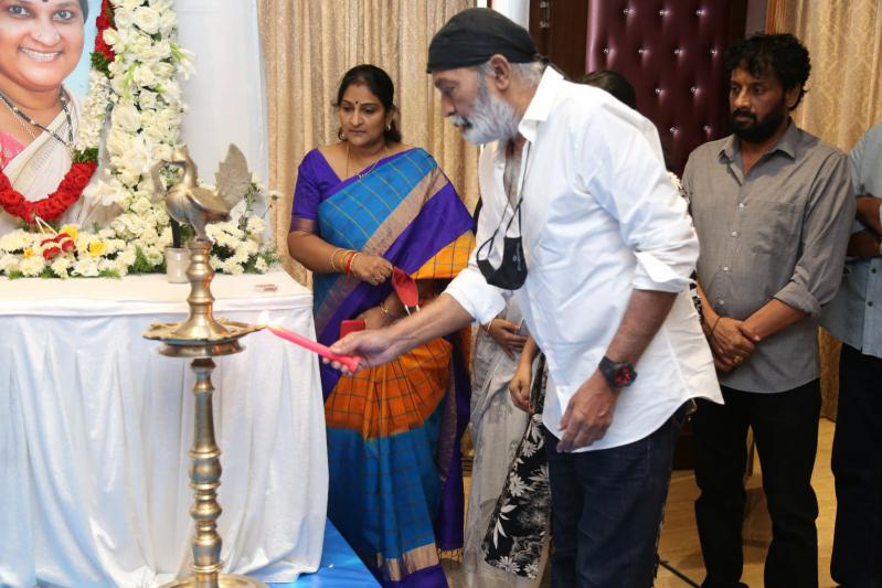uttej-wife-padmas-condolence-meet-6.jpg