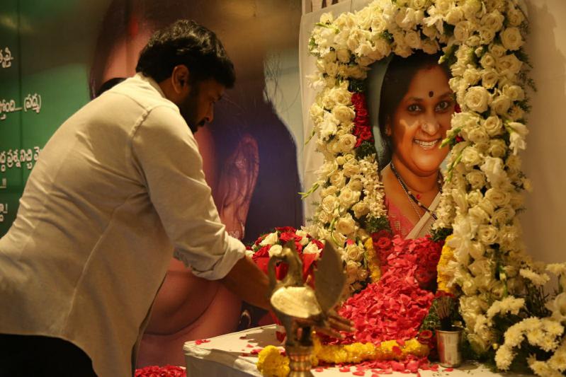 uttej-wife-padmas-condolence-meet-8.jpg