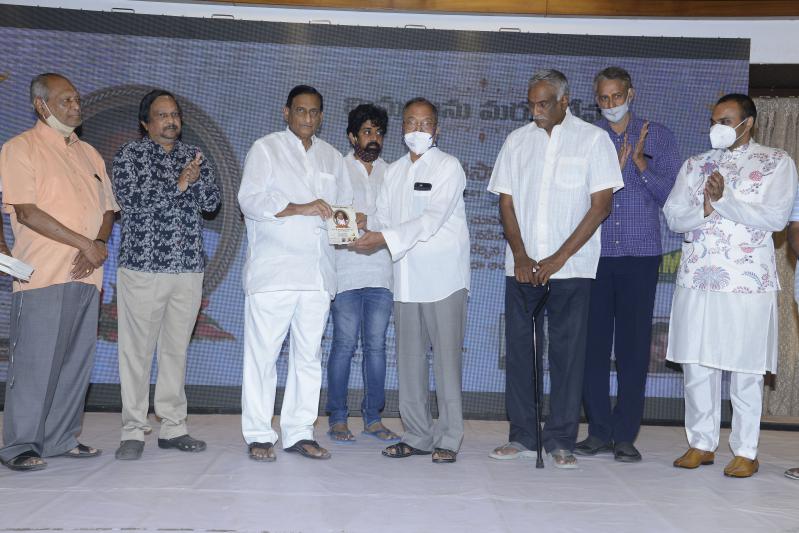 v-doraswamy-raju-book-launch-1.jpg