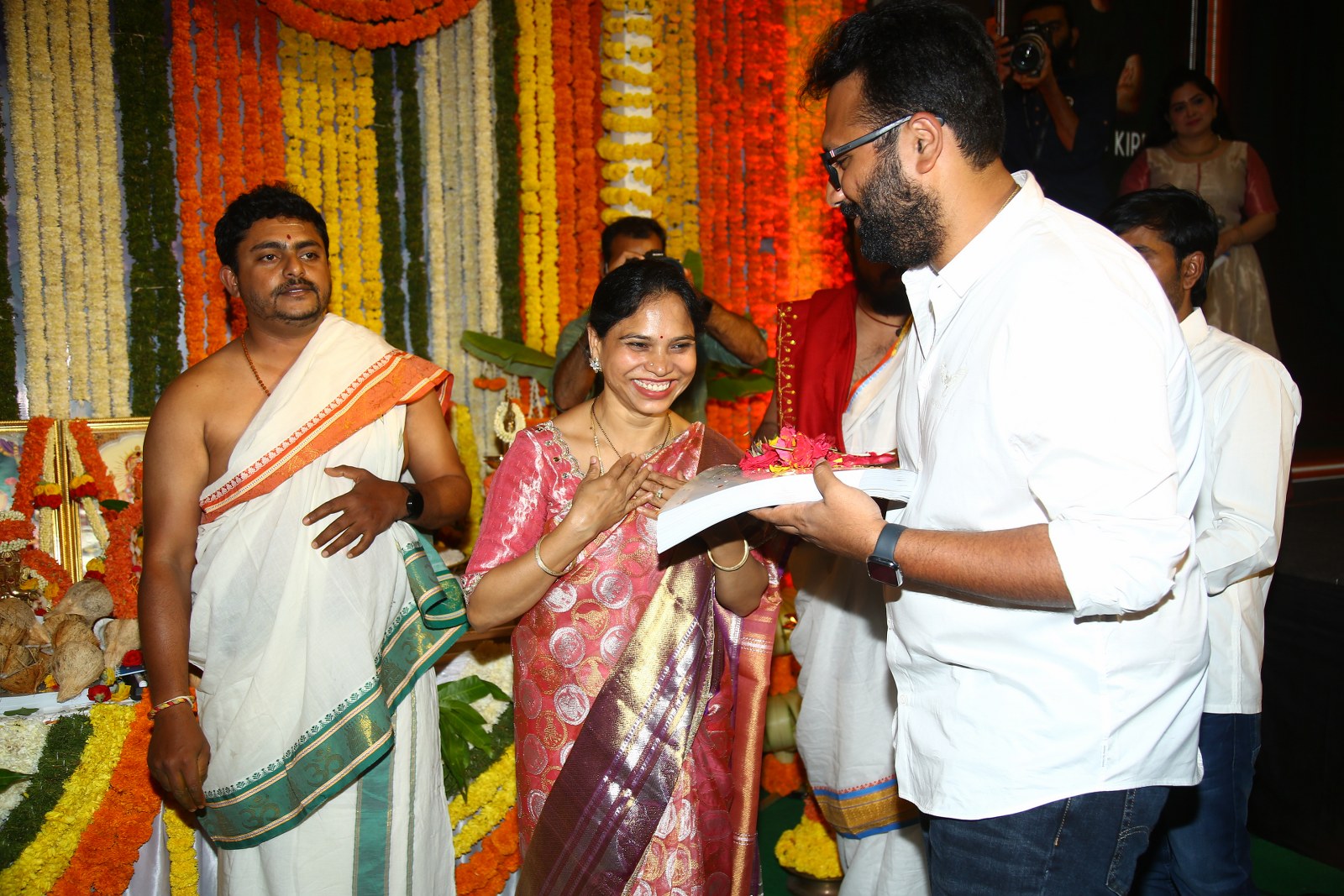 vaaraahi-chalana-chitram-production-no-15-launch-2.jpg