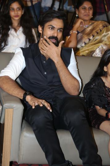 vaishnav-tej-stills-4.jpg