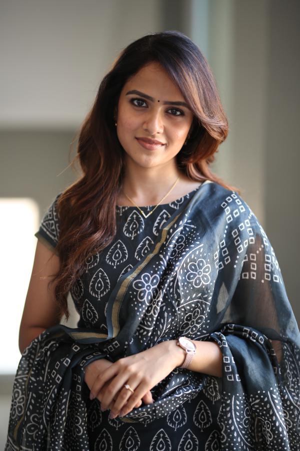 vaishnavi-chaitanya-stills-8-3.jpg