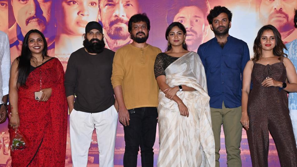 valentines-night-press-meet-3.jpg