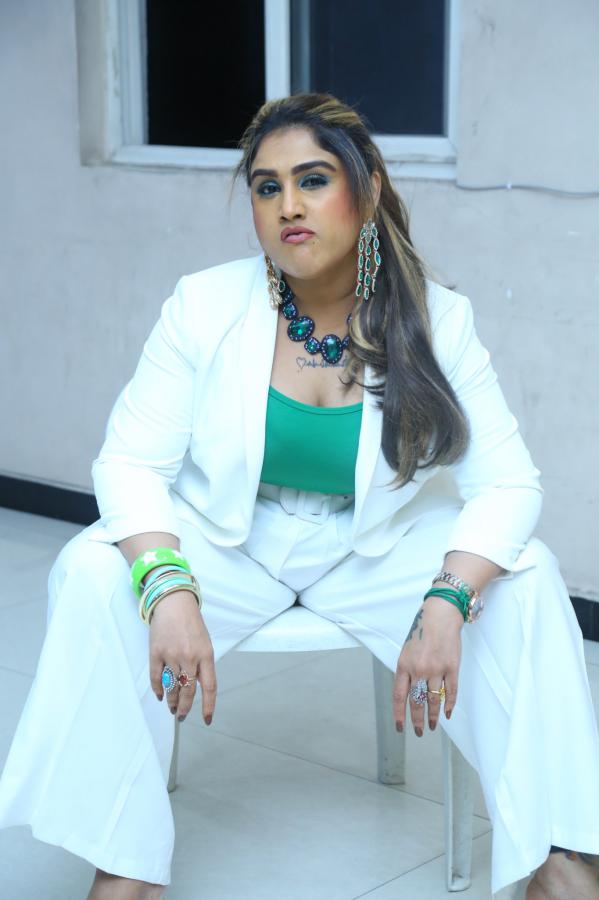 vanitha-vijayakumar-stills-16.jpg