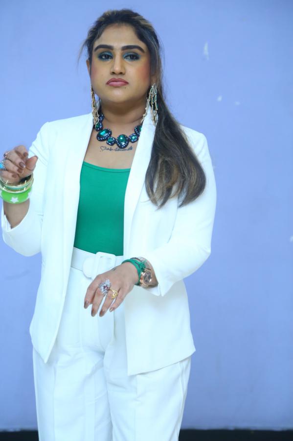 vanitha-vijayakumar-stills-4.jpg