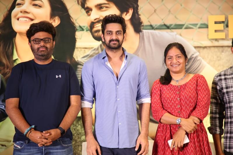varudu-kaavalenu-movie-success-meet-3.jpg
