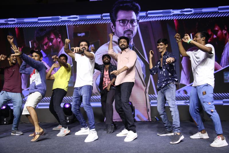 varun-doctor-pre-release-event-4.jpg