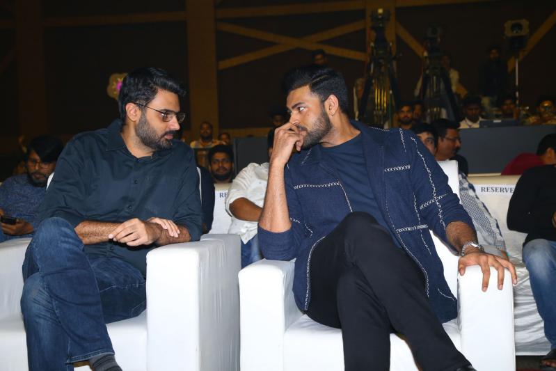 varun-tej-stills-4-10.jpg