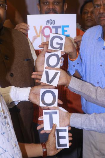 vasavi-club-of-buddhapurnima-organised-govote-16.jpg