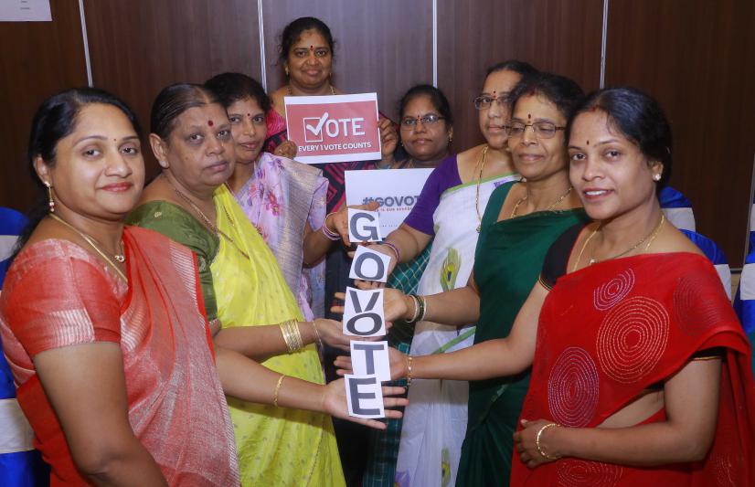 vasavi-club-of-buddhapurnima-organised-govote-20.jpg