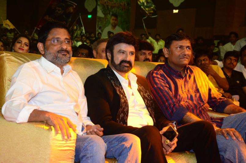 veera-simha-reddy-mass-block-buster-celebrations-1-6.jpg