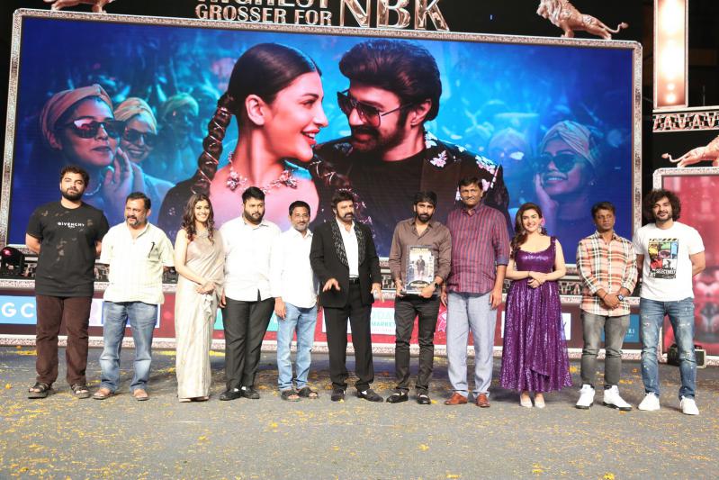 veera-simha-reddy-mass-block-buster-celebrations-2-18.jpg