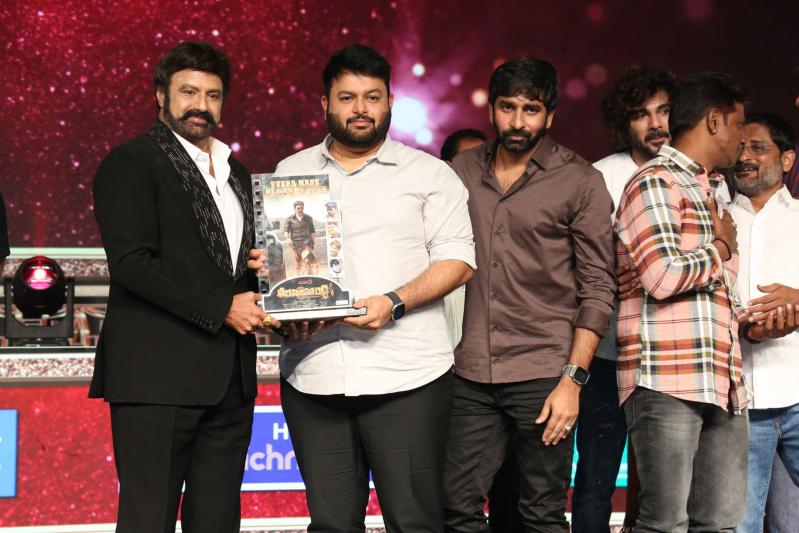 veera-simha-reddy-mass-block-buster-celebrations-2-8.jpg