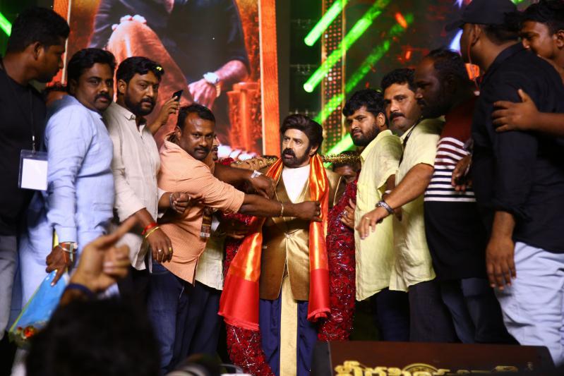 veera-simha-reddy-pre-release-event-set-1-12.jpg