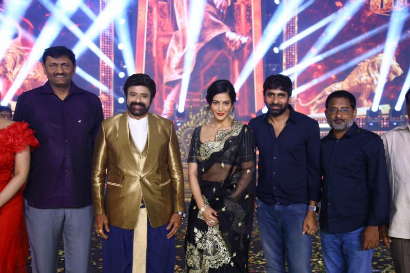 veera-simha-reddy-pre-release-event-set-2-14.jpg