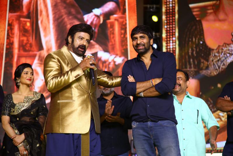 veera-simha-reddy-pre-release-event-set-2-15.jpg